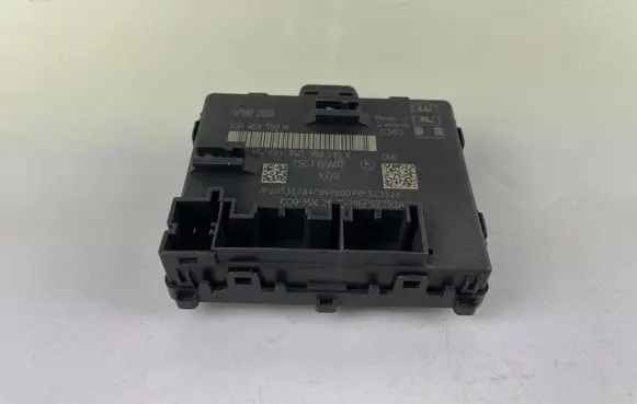 Audi Q3 F3 Door control unit/module 5Q0959595M