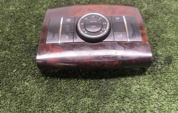 Mercedes-Benz R W251 Climate control unit A1648700189
