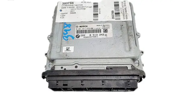 BMW 5 F10 F11 Engine control unit/module 8513242