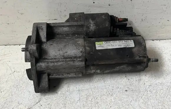 Audi A4 S4 B7 8E 8H Starter motor 06D911023A 10001071599