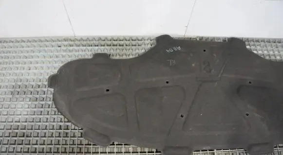 Audi A8 S8 D4 4H Engine bonnet/hood sound/heat insulation 