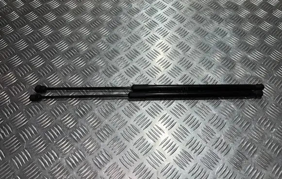 KIA Xceed Tailgate strut PU17263
