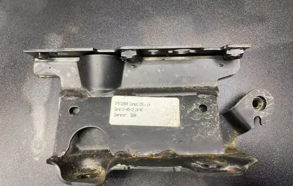 Volvo XC90 Bracket in trunk/boot 579132900