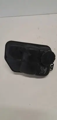 Mercedes-Benz E W211 Coolant expansion tank/reservoir 2115000049
