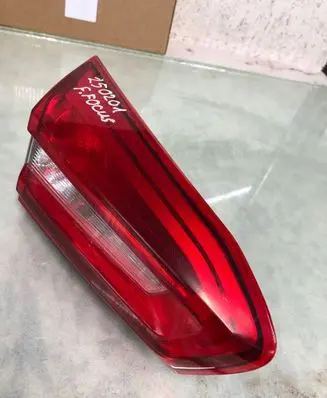Ford Focus Tailgate rear/tail lights Jx7b13a603cc Jx7b13a603