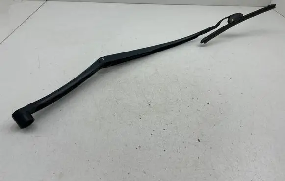 Hyundai i30 Windshield/front glass wiper blade 