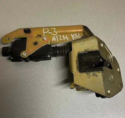 Peugeot 807 Rear door lock PZ08801Y