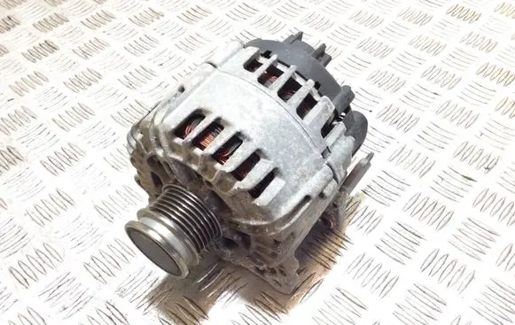 Audi A3 S3 8V Generator/alternator 04F903023K