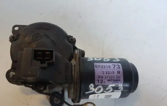 Mitsubishi Pajero Sport I Wiper motor MR221973