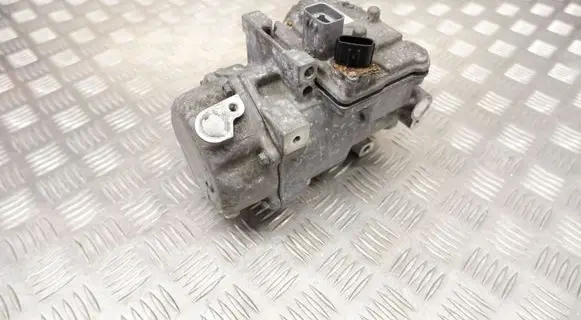Lexus RX 450H Air conditioning (A/C) compressor (pump) 0422000464 8837033020