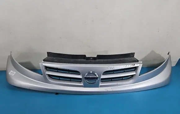 Nissan Primastar Front bumper upper radiator grill 623100254R IMPRK1529890