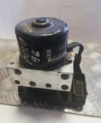 Volkswagen Polo III 6N 6N2 6NF ABS Pump 1J0907379