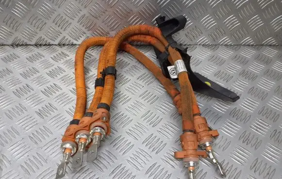 Volkswagen Jetta VI Wires (generator/alternator) 5C0971013B