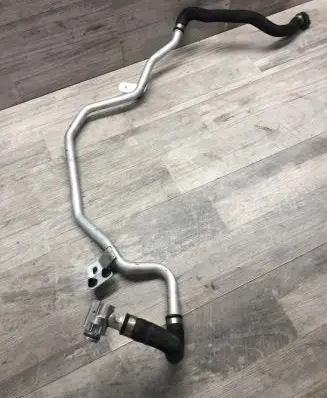 BMW 5 G30 G31 Engine coolant pipe/hose S2100466