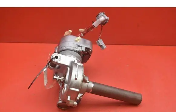 Toyota Auris 150 Power steering pump JG412000020