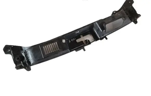 Volvo V50 Radiator trim 30716338 30716339