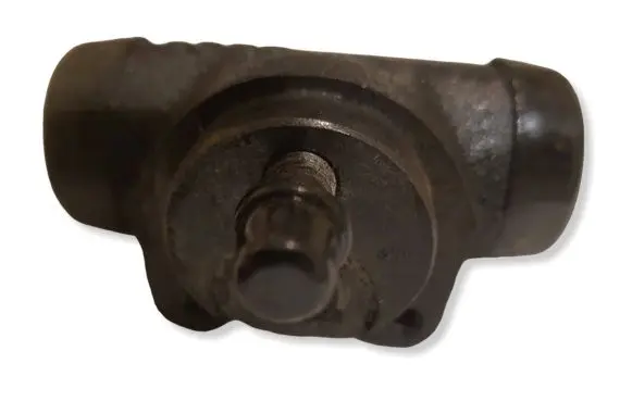VAZ 2106 Rear brake cylinder FENOX