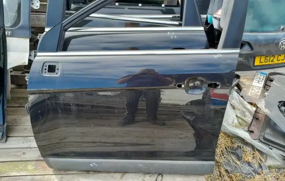 Chevrolet Captiva Front door NOCODE