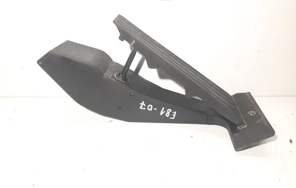 BMW 1 E81 E87 Accelerator throttle pedal 6766931