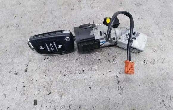 Peugeot 407 Ignition lock N0502073N0502455