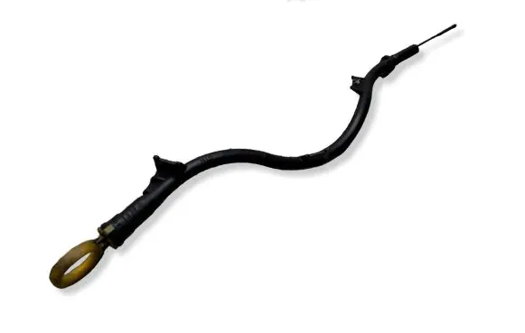 Volkswagen PASSAT B8 Oil level dip stick 04L103634B