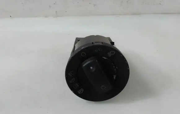 Audi A4 S4 B7 8E 8H Light switch 8E0941531C