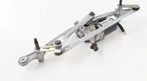Fiat Tipo Front wiper linkage and motor W000074253