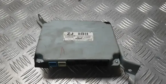 Lexus IS 220D-250-350 Parking PDC control unit/module 8679253020