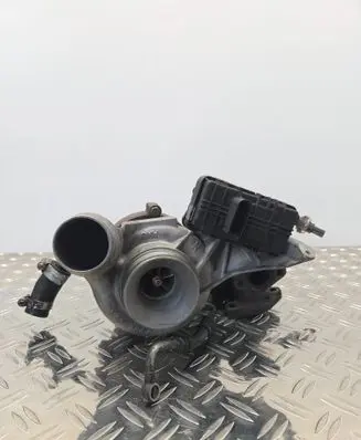 BMW 5 F10 F11 Turbo 724779 14341710 493361