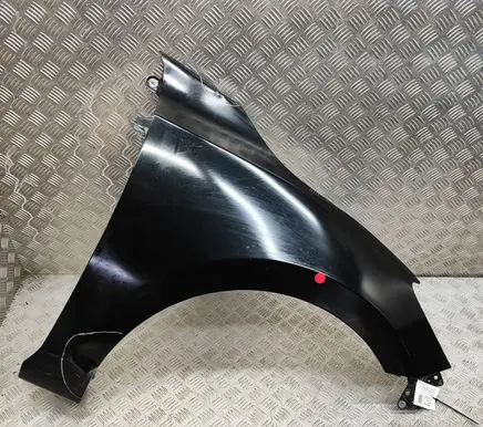 Mazda 2 Fender D09H52111
