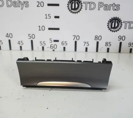 Volkswagen PASSAT B6 Car ashtray 3C0857961G 3C0863284GH
