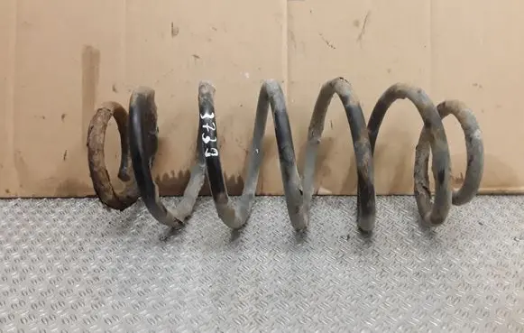 Toyota Yaris Rear coil spring