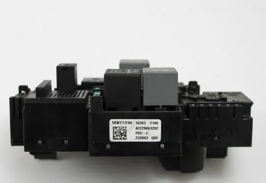Mercedes-Benz C W205 Fuse box set A2229063202