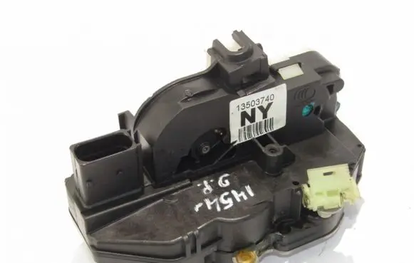 Chevrolet Orlando Front door lock 13503740