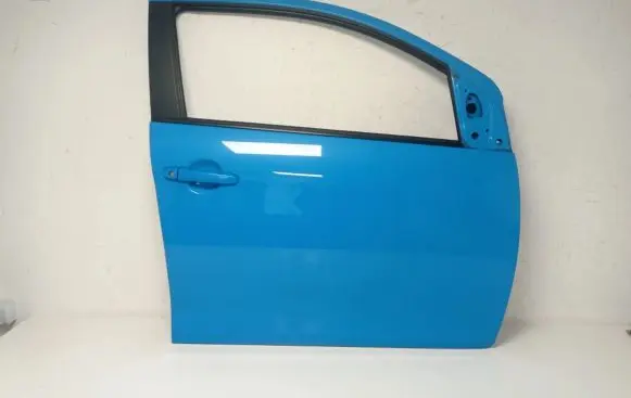 Toyota Aygo AB40 Front door