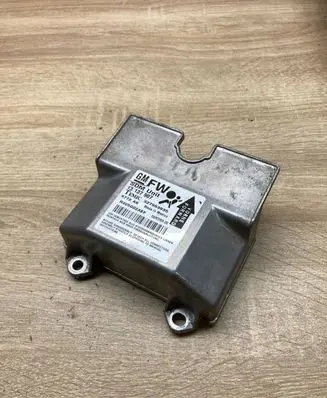 Opel Zafira B Airbag control unit/module 13137907