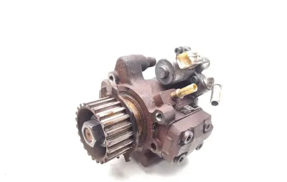 Ford C-MAX II Fuel injection high pressure pump 9676289780 A2C53384062