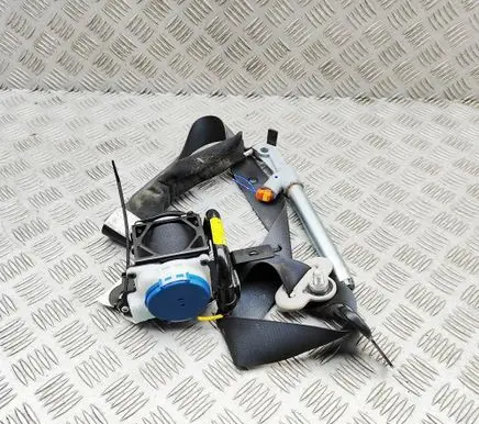 Mitsubishi L200 Front seatbelt 7000F518XA