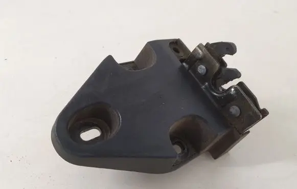 Opel Vivaro Loading door lock 