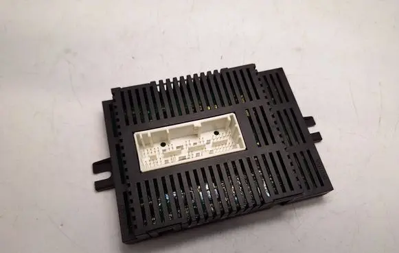 BMW 5 E60 E61 Light module LCM 9154944 61359154944 61359179186