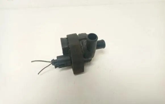 Mercedes-Benz CLS C219 Electric auxiliary coolant/water pump A2118350364