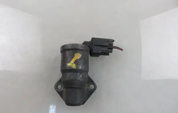 Volvo S40, V40 Idle control valve (regulator) 1385097