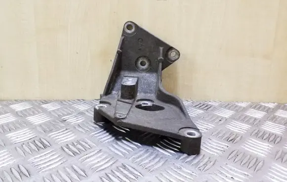 Nissan X-Trail T31 Other engine bay part
