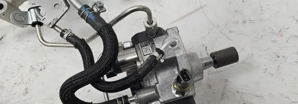 Nissan Navara D40 Fuel injection high pressure pump 167005X00D 16700LC100 167005X01A
