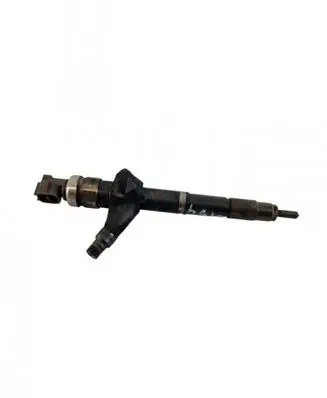 Nissan Almera Tino Fuel injector 16600BN800