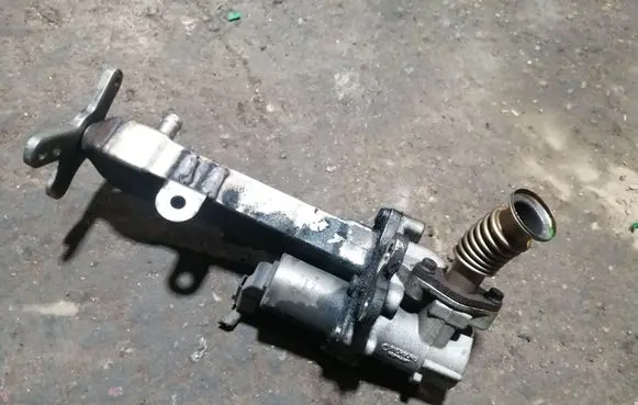 Volvo S80 EGR valve cooler