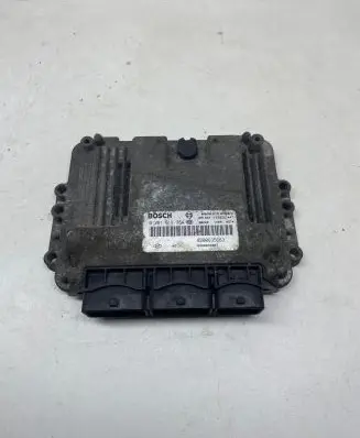 Renault Trafic II (X83) Engine control unit/module 8200833387 8200635663 0281013364