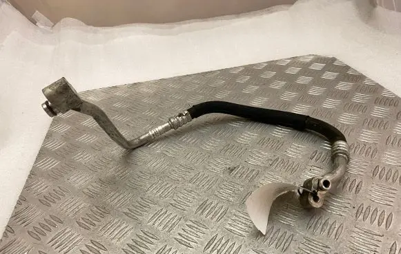 Audi A5 Sportback 8TA Air conditioning (A/C) pipe/hose 8R0260701H