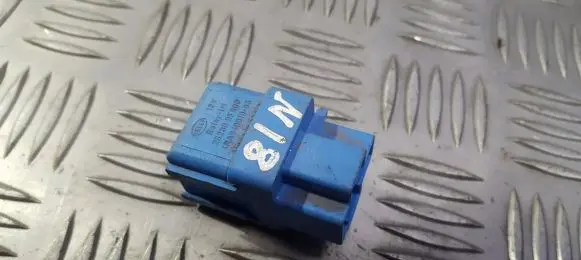 Nissan Primera Other relay 252309f900