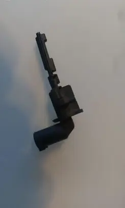 BMW 5 E39 Coolant level sensor A2038700951